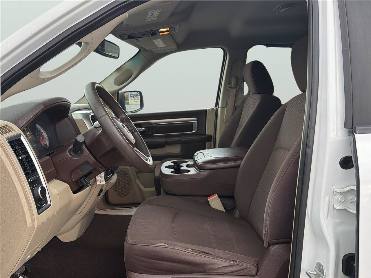 Used 2014 RAM 1500 Classic SLT AWD/4WD image 12