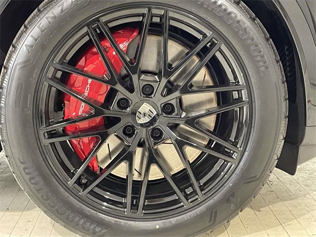 New 2026 Porsche Cayenne Turbo image 16