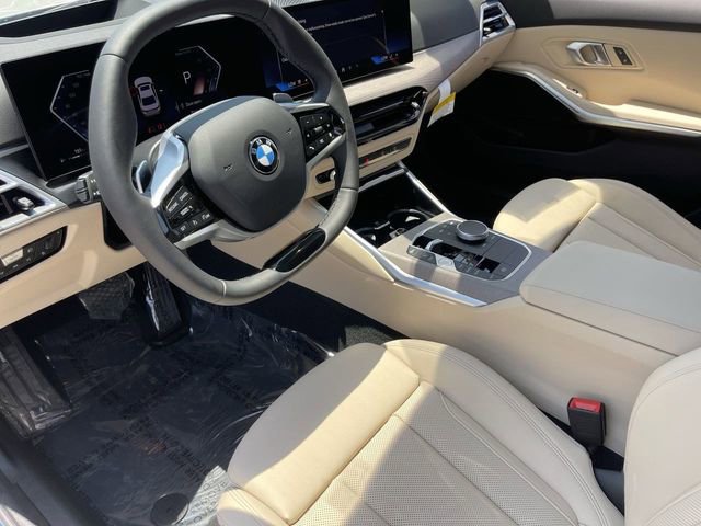 Used 2025 BMW 330i Sedan w/ Premium Package image 18