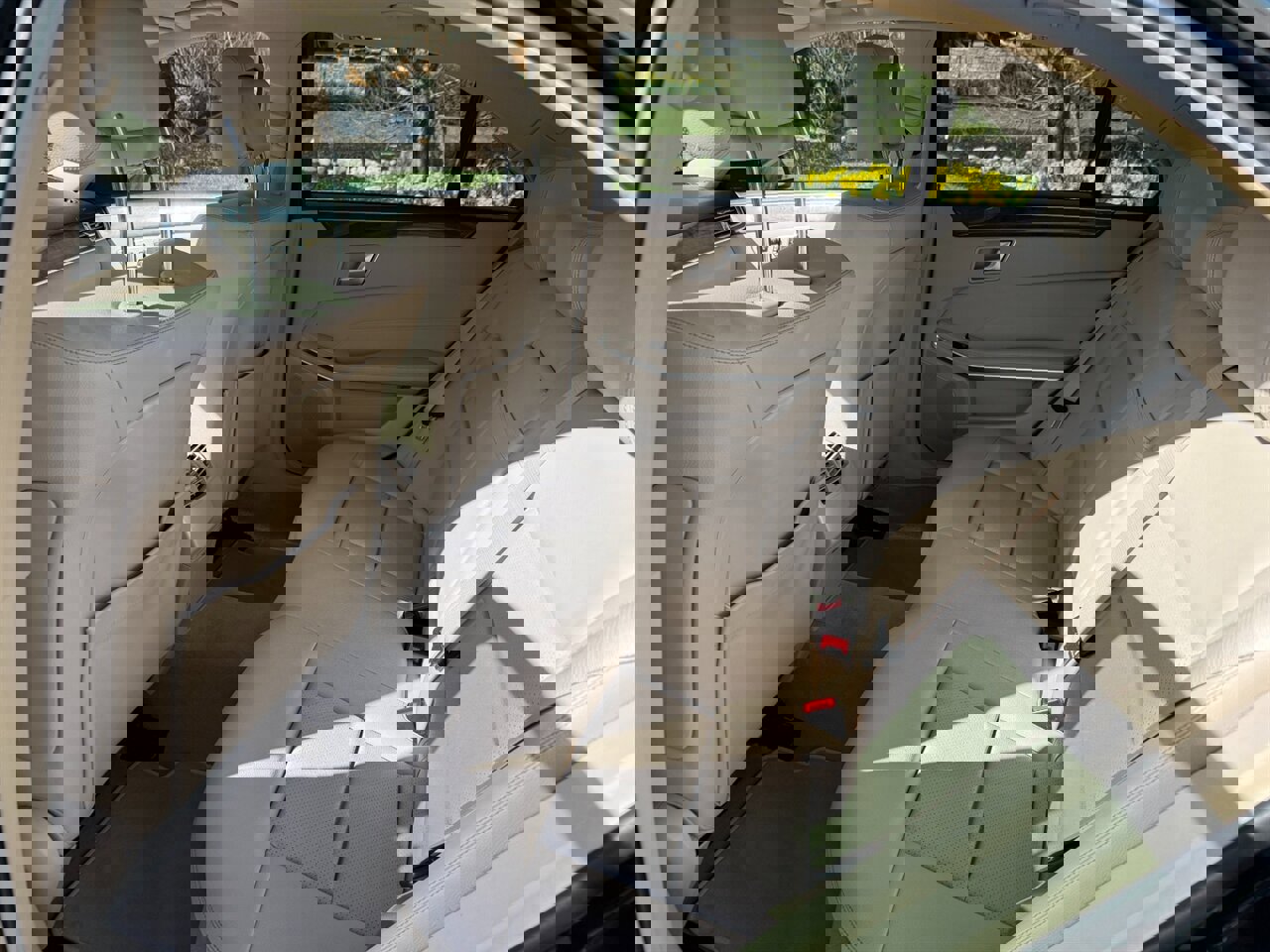 Used 2016 Mercedes-Benz E 350 Sedan image 10