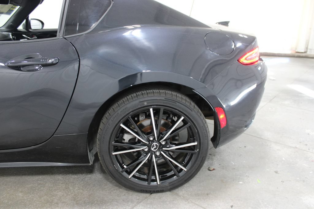 Used 2025 MAZDA MX-5 Miata RF Grand Touring RWD image 17