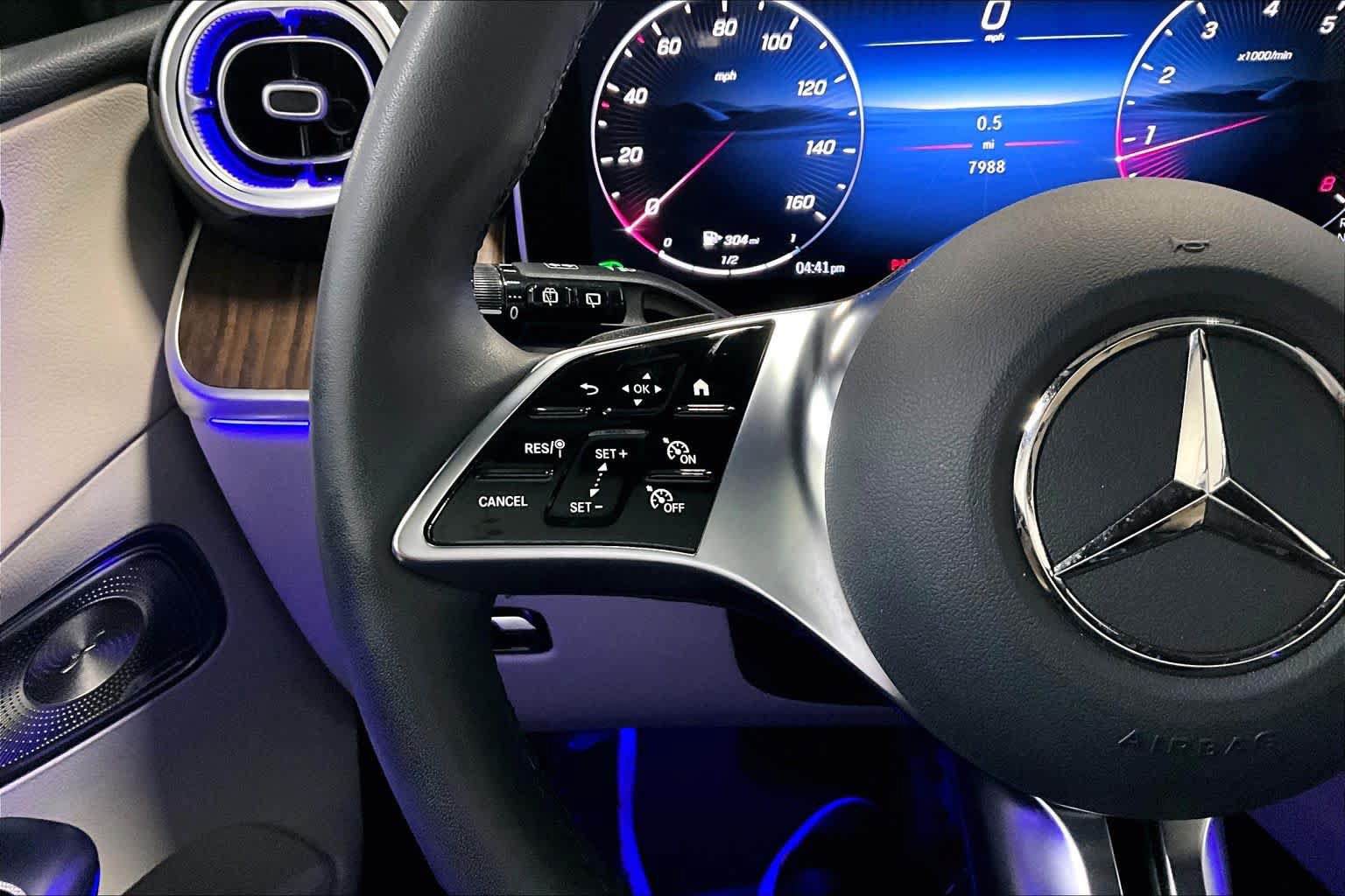 Certified 2026 Mercedes-Benz GLC 300 4MATIC image 24