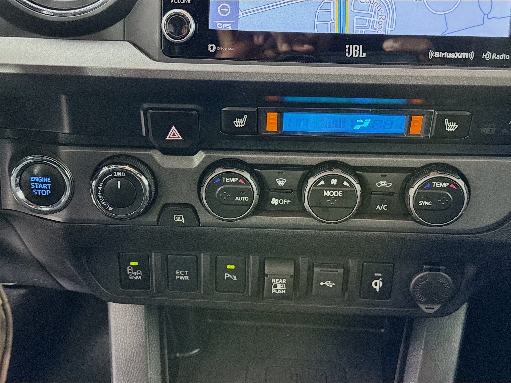 Certified 2021 Toyota Tacoma TRD Off-Road w/ TRD Premium Off Road Package AWD/4WD image 16