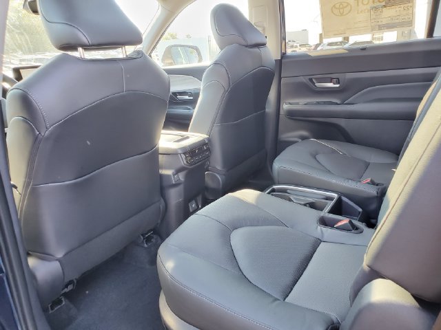 New 2026 Toyota Grand Highlander AWD image 12