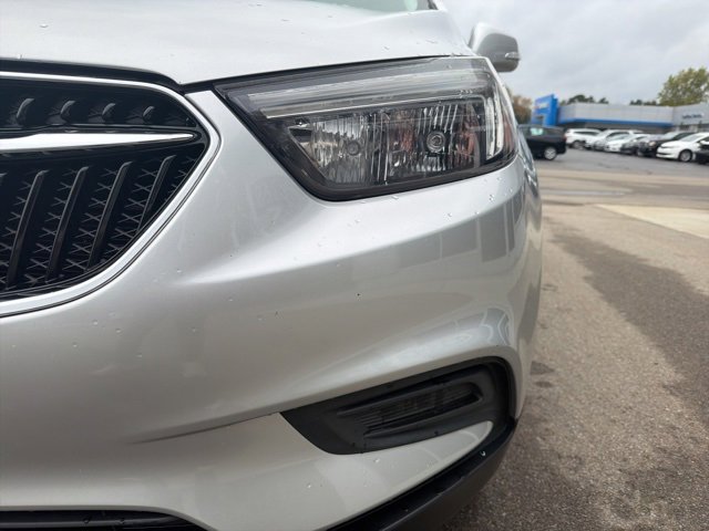 Used 2018 Buick Encore Preferred image 11