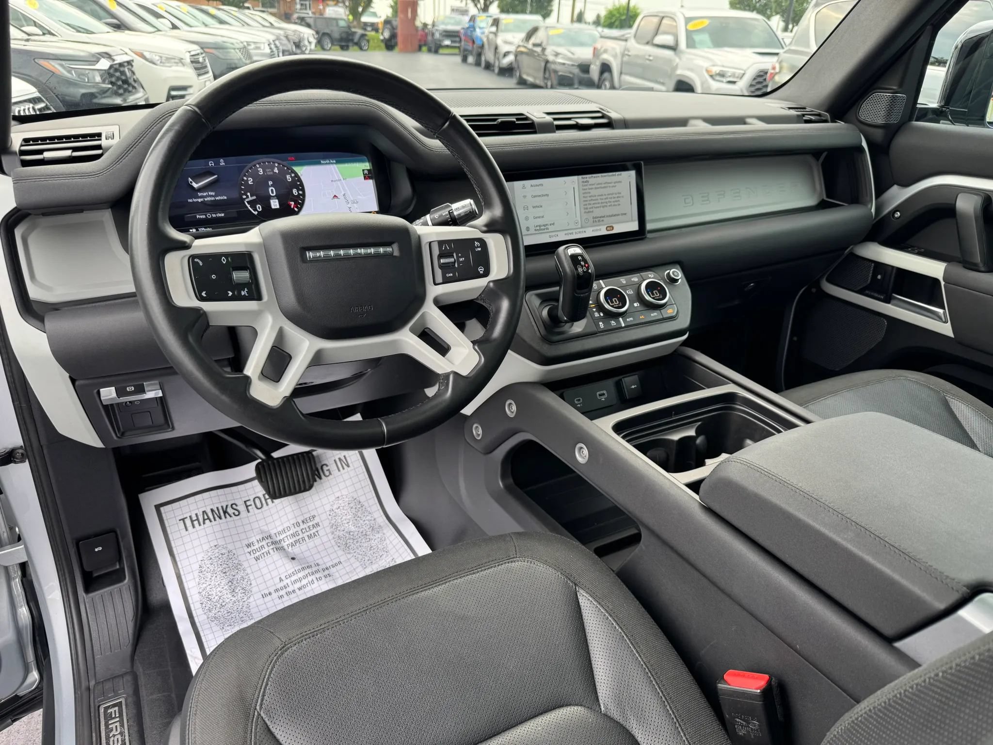 Used 2020 Land Rover Defender 110 HSE AWD/4WD image 16