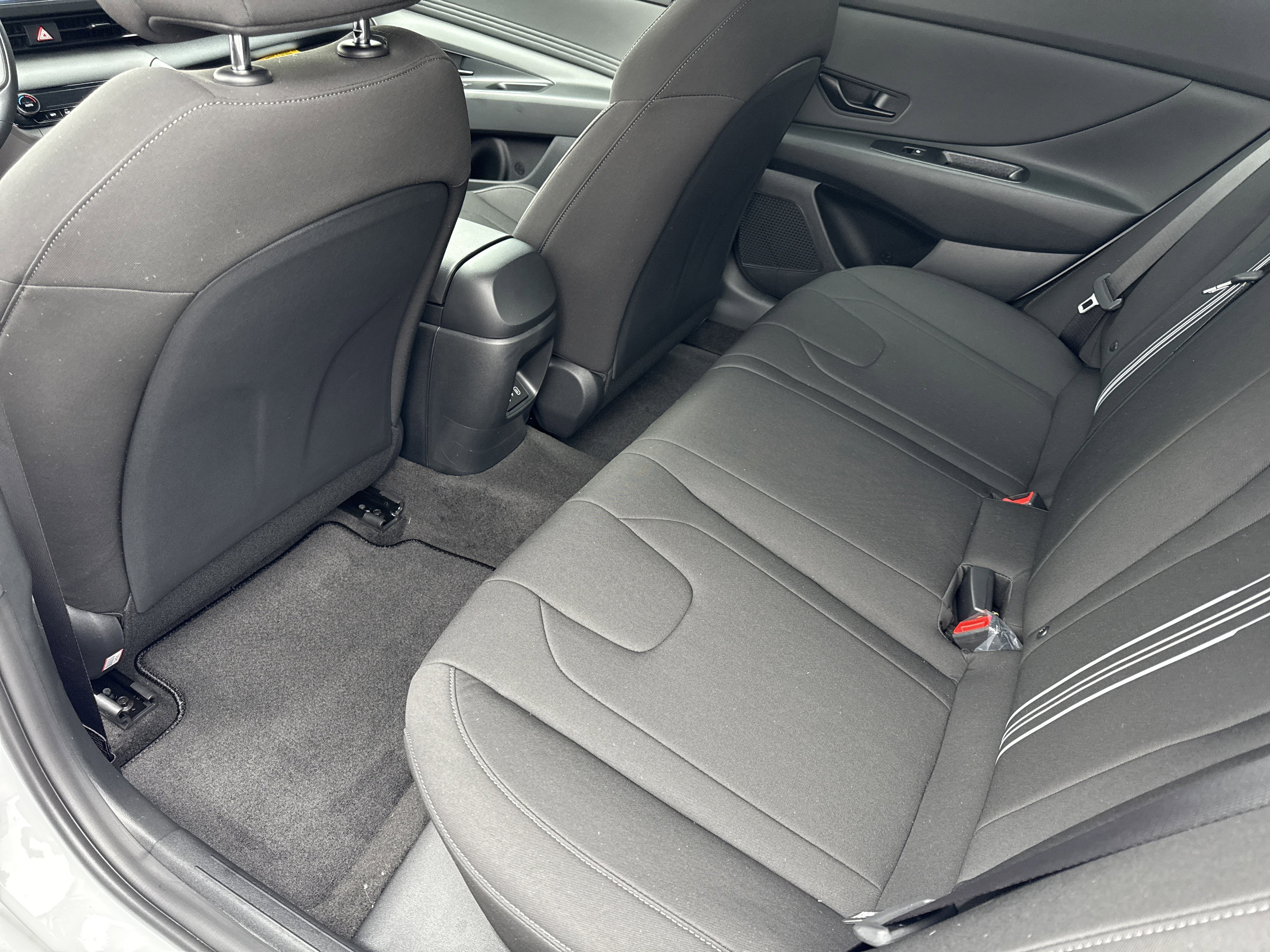 New 2026 Hyundai Elantra Sport image 13