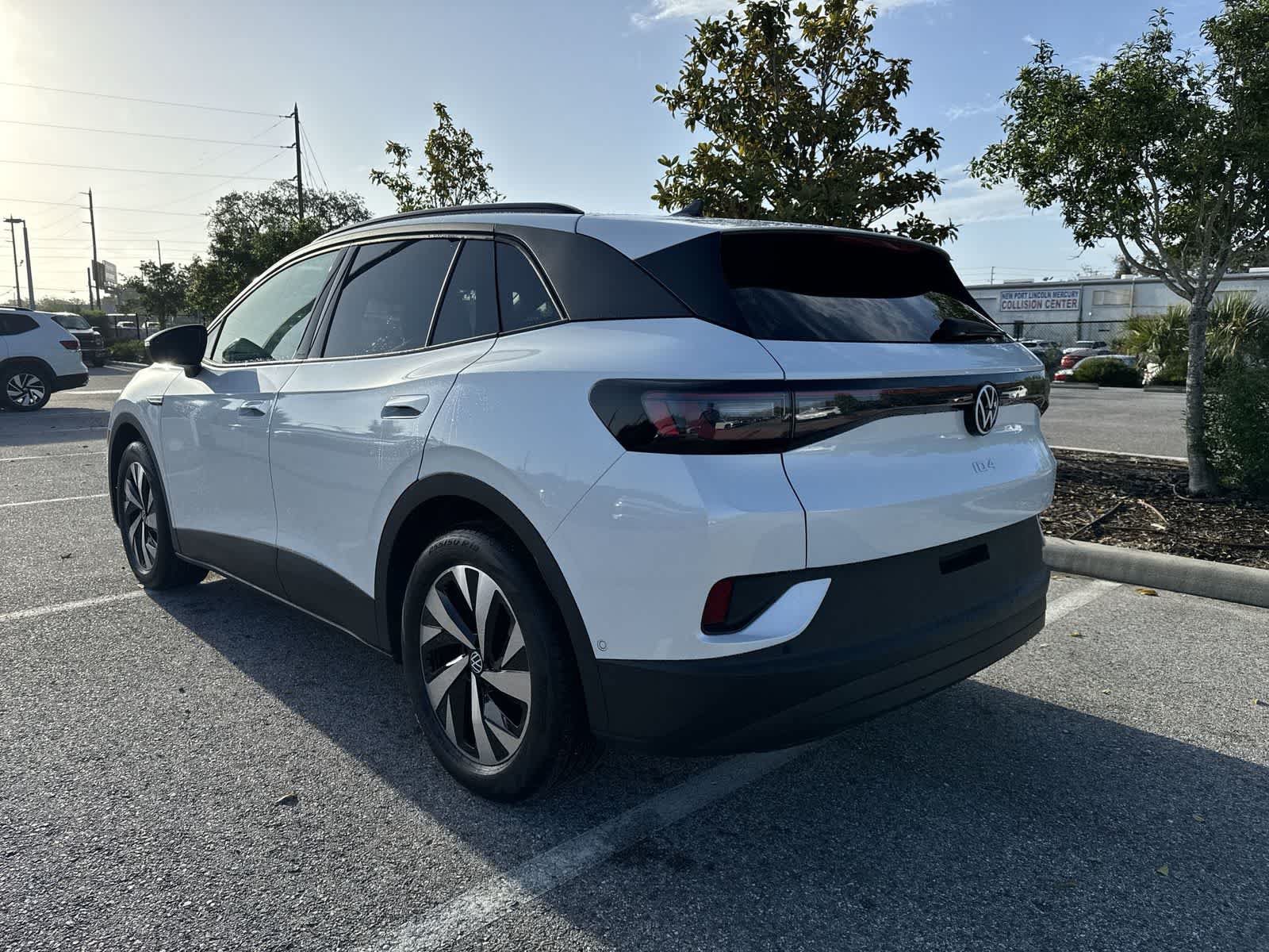 New 2026 Volkswagen ID.4 Pro RWD image 4