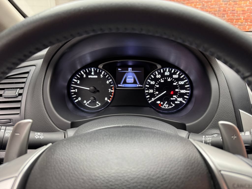 Used 2016 Nissan Altima 2.5 SR FWD image 16
