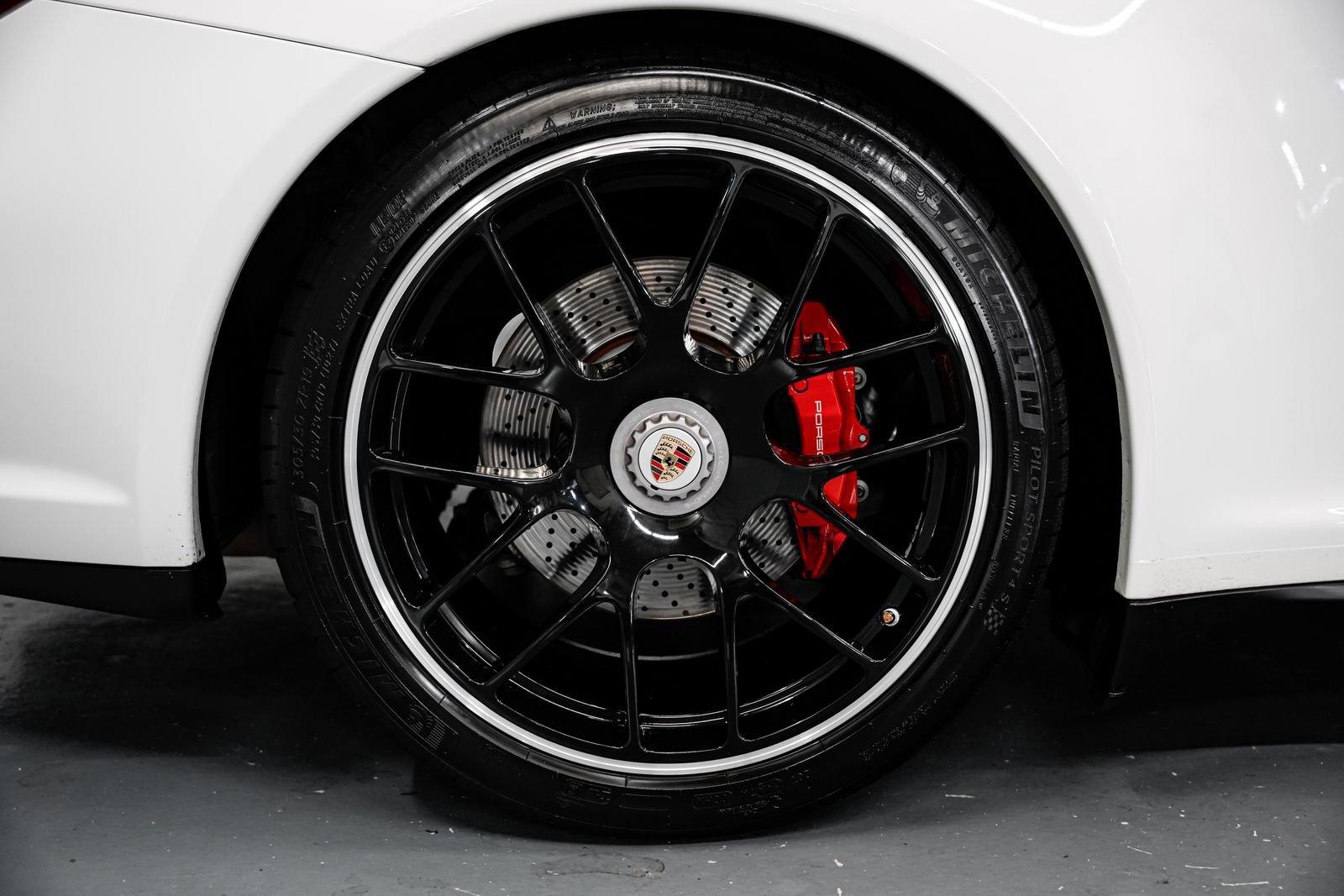 Used 2011 Porsche 911 Carrera GTS RWD image 48