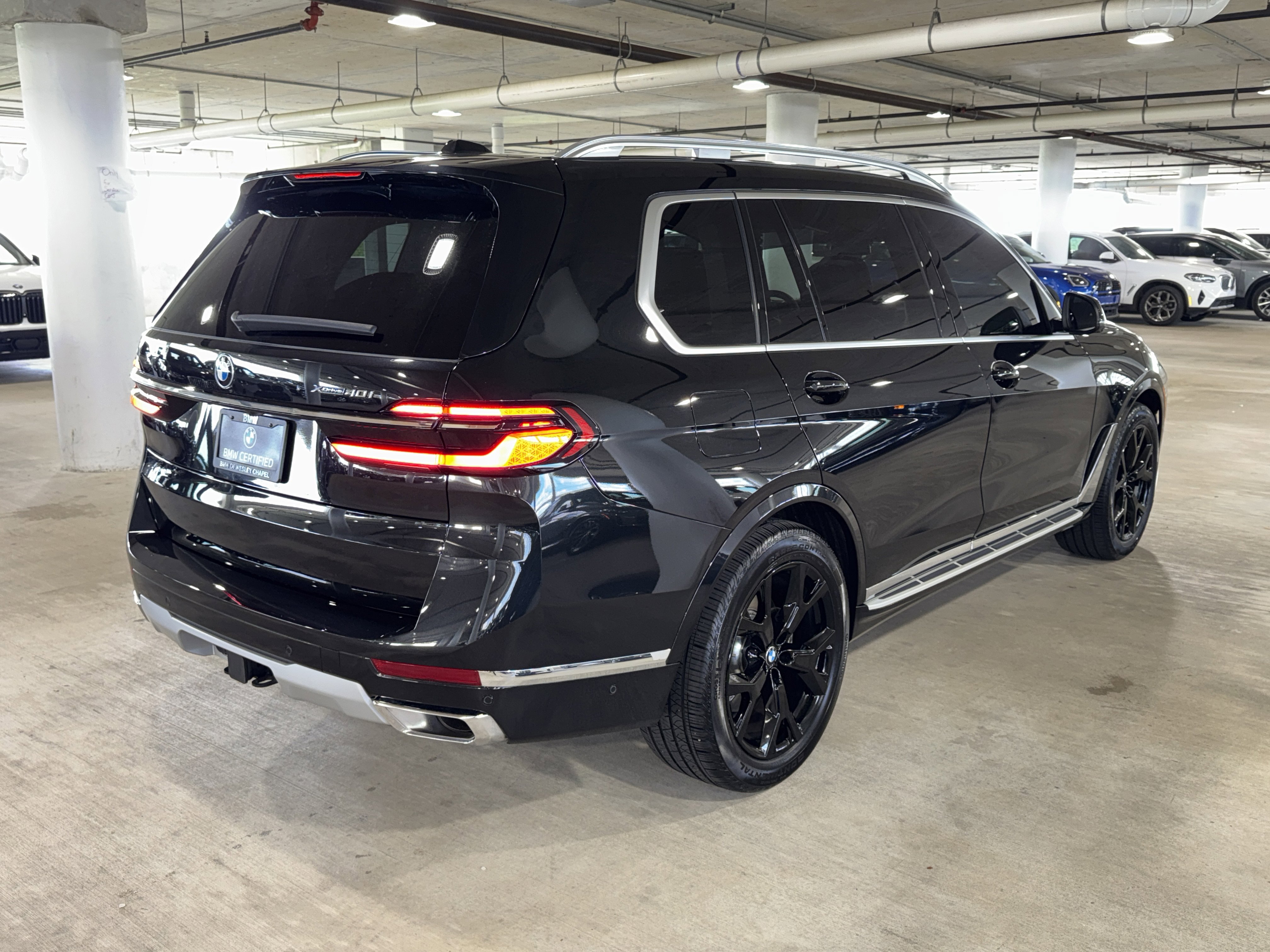 Certified 2025 BMW X7 xDrive40i image 8