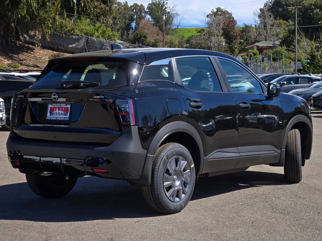 New 2026 Nissan Kicks S image 3