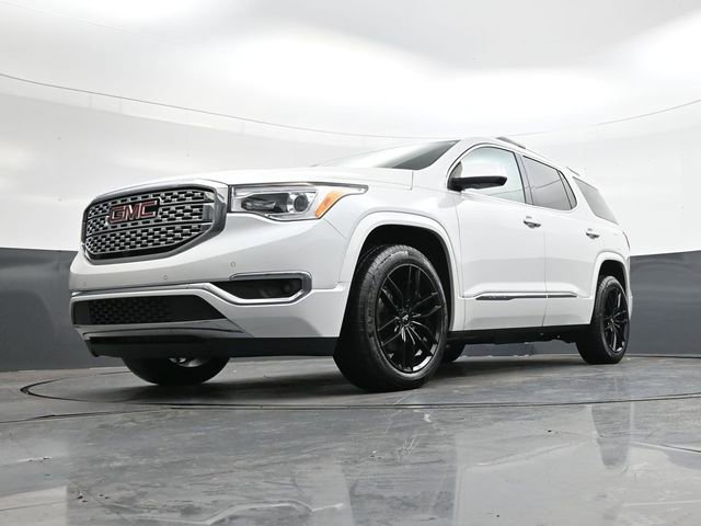 Used 2017 GMC Acadia Denali w/ Technology Package image 33