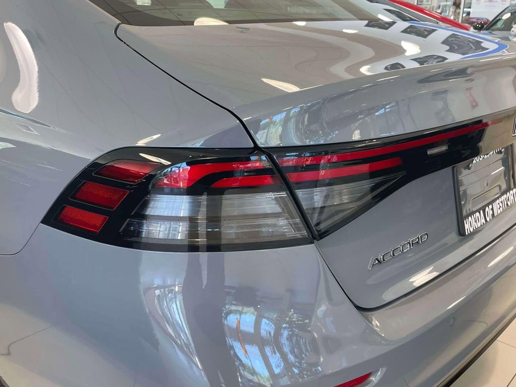 Certified 2023 Honda Accord Touring image 9