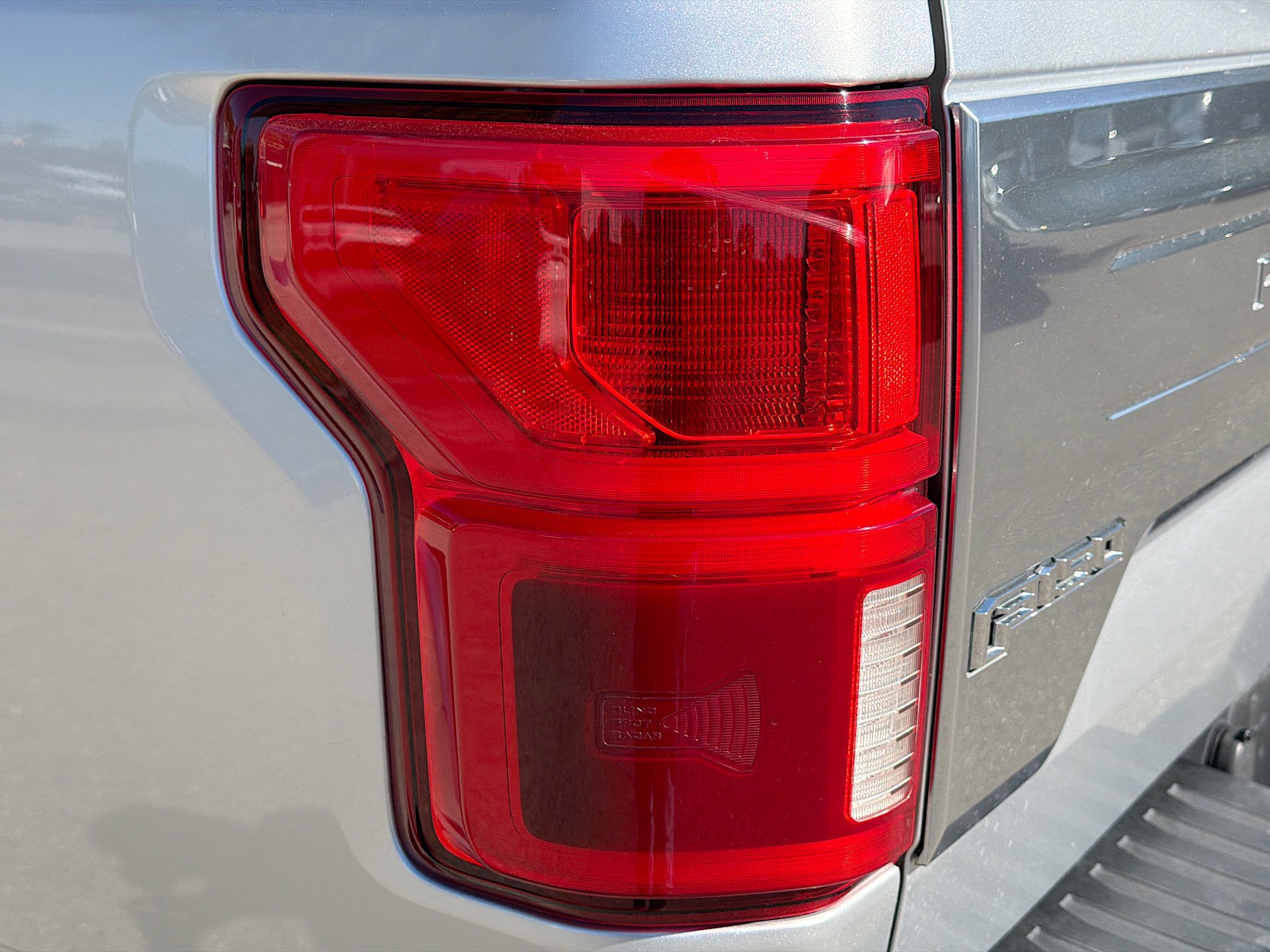 Used 2019 Ford F150 Platinum AWD/4WD image 10