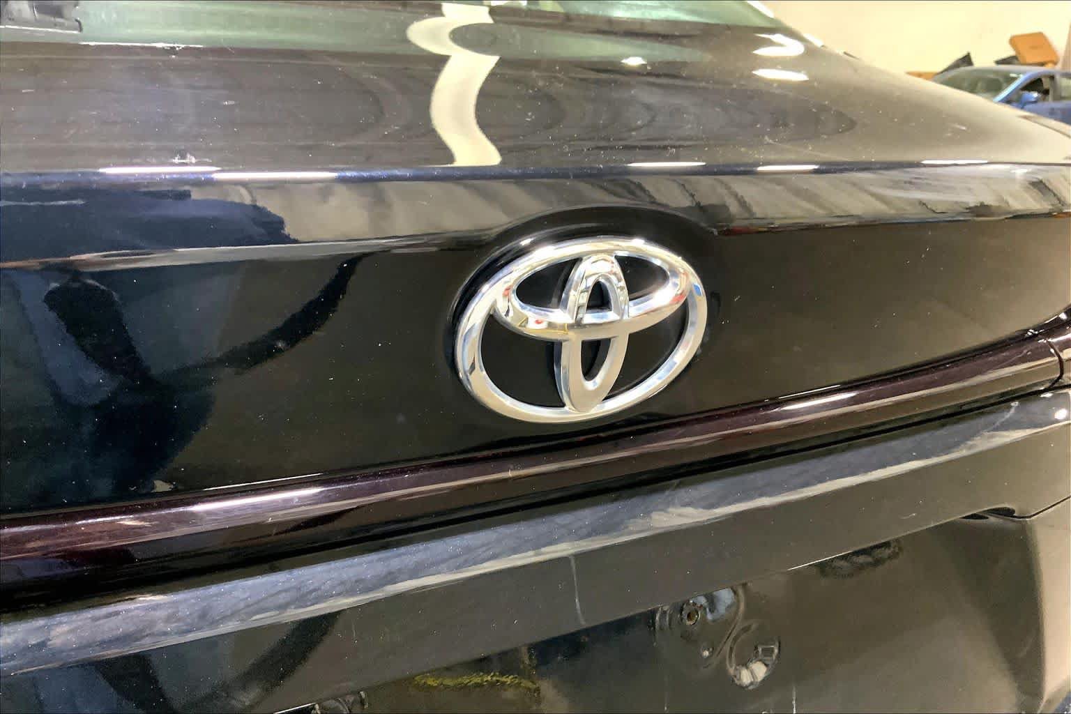 Certified 2024 Toyota Corolla LE FWD image 31