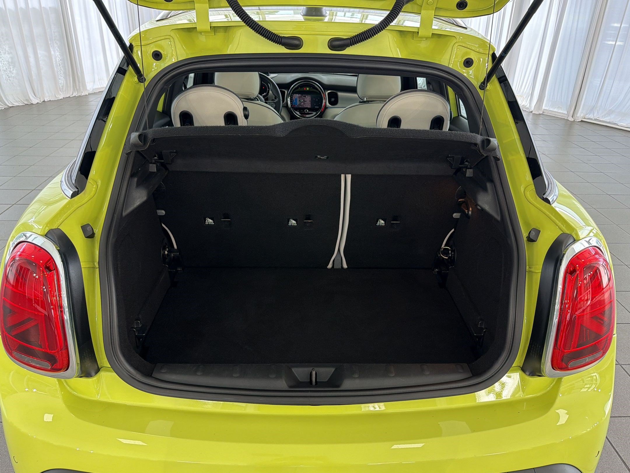 Certified 2024 MINI Cooper S FWD image 33