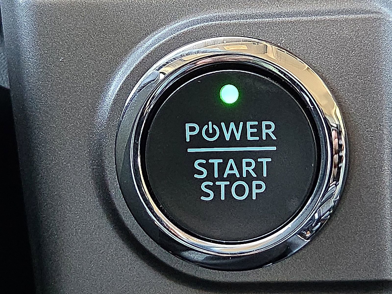 Used 2024 Ford F150 Lightning XLT AWD/4WD image 22