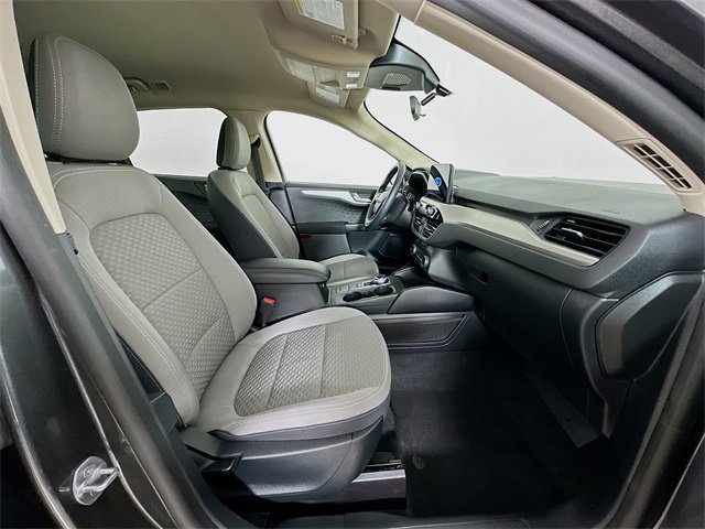 Used 2020 Ford Escape SE image 5