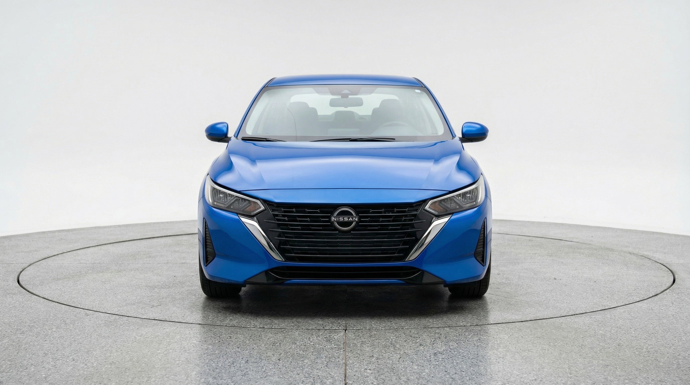 Used 2025 Nissan Sentra SV FWD image 2