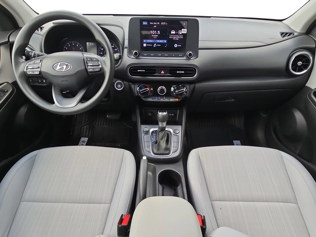 Used 2022 Hyundai Kona SEL image 9