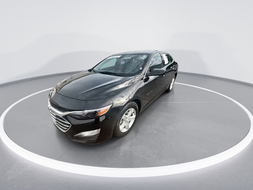Used 2024 Chevrolet Malibu LS FWD image 4