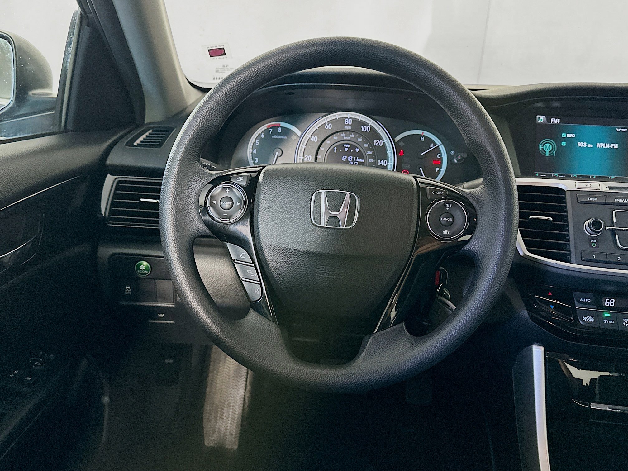 Used 2016 Honda Accord LX image 17