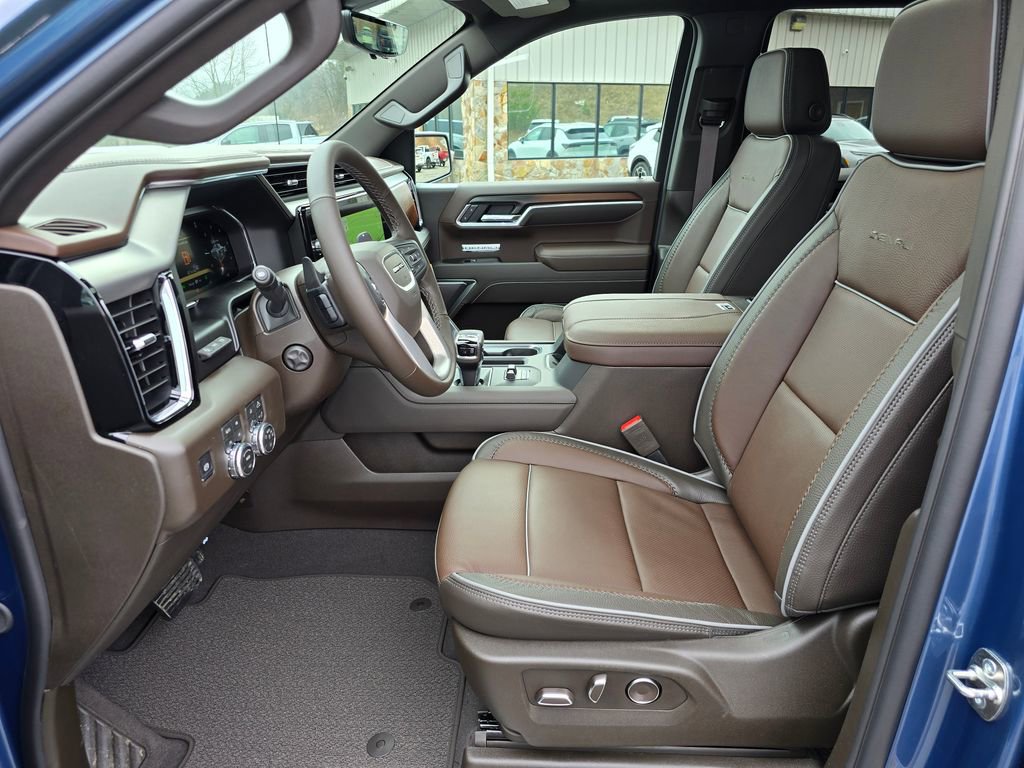 New 2026 GMC Sierra 1500 Denali w/ Denali Reserve Package image 4