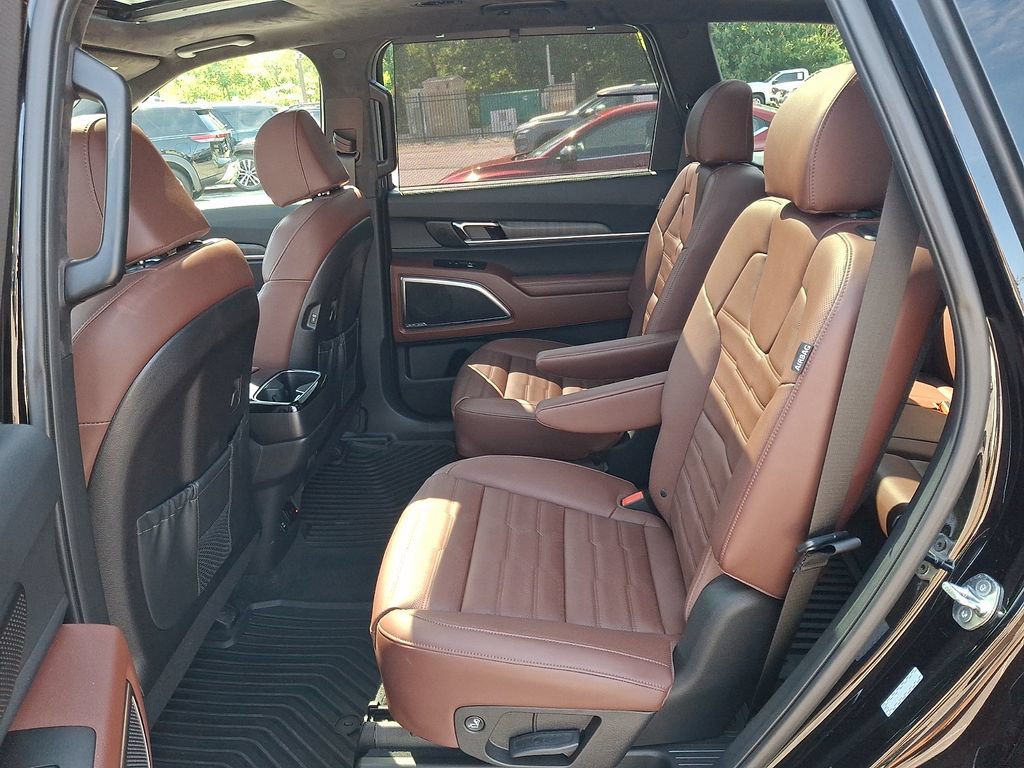 Used 2025 Kia Telluride SX Prestige AWD/4WD image 11