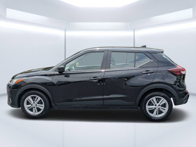 Used 2024 Nissan Kicks S FWD image 6