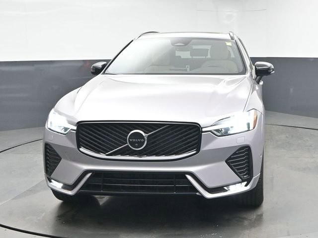 New 2026 Volvo XC60 B5 Plus w/ Protection Package Premier image 3