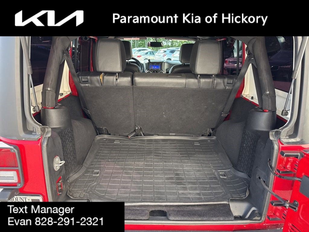 Used 2014 Jeep Wrangler Unlimited Sport w/ Quick Order Package 24S AWD/4WD image 11