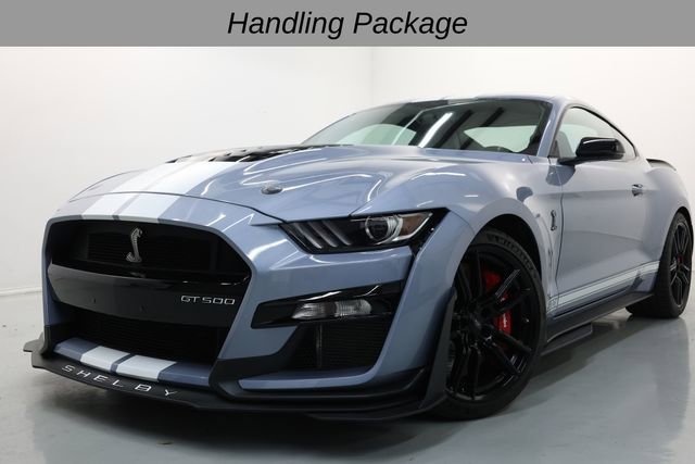 Used 2022 Ford Mustang Shelby GT500 w/ Technology Package RWD image 15