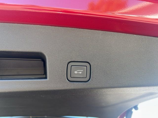 New 2026 Chevrolet Traverse LT w/ Driver Confidence Package image 35