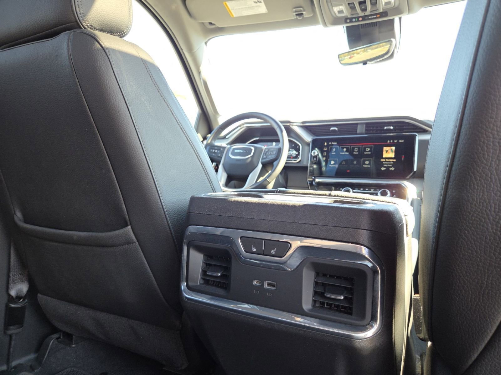 Used 2023 GMC Sierra 1500 Denali w/ Denali Reserve Package AWD/4WD image 31