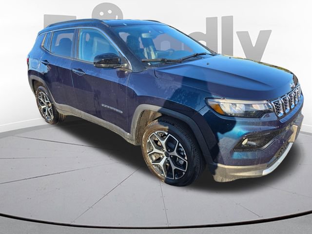 New 2026 Jeep Compass Limited AWD/4WD image 3