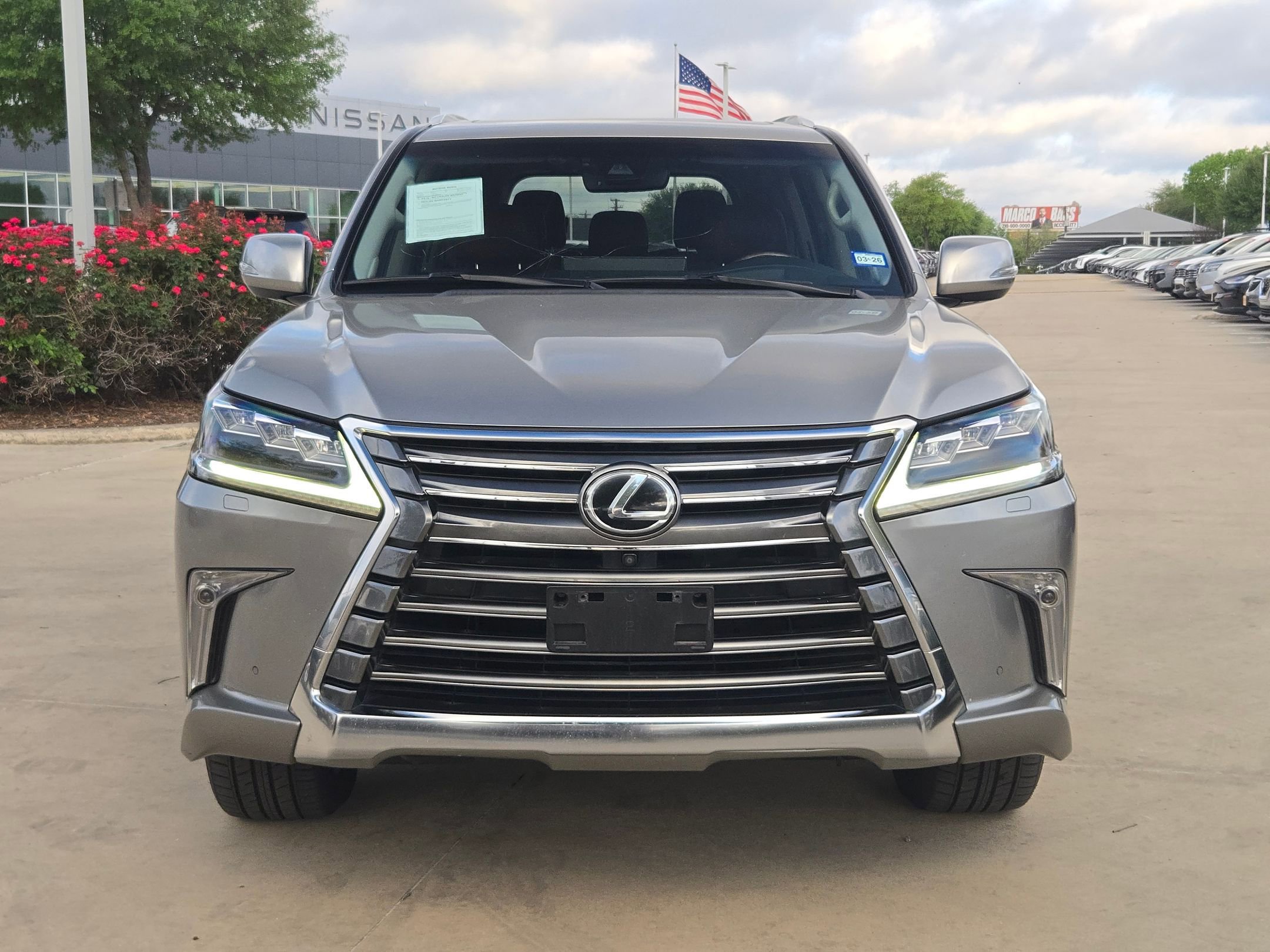 Used 2016 Lexus LX 570 4WD w/ Luxury Package image 8