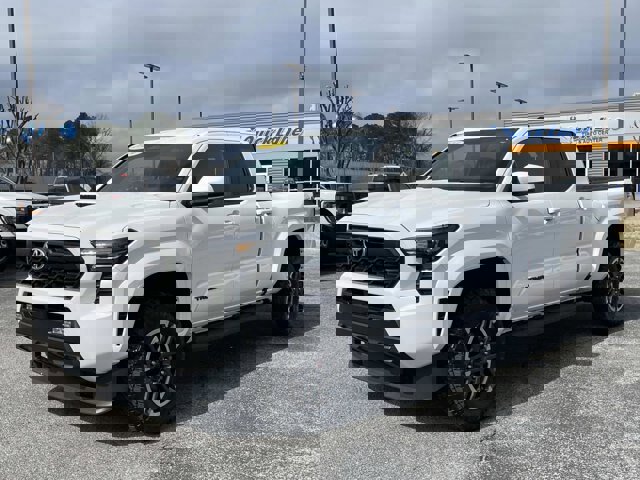 Used 2024 Toyota Tacoma TRD Sport image 9