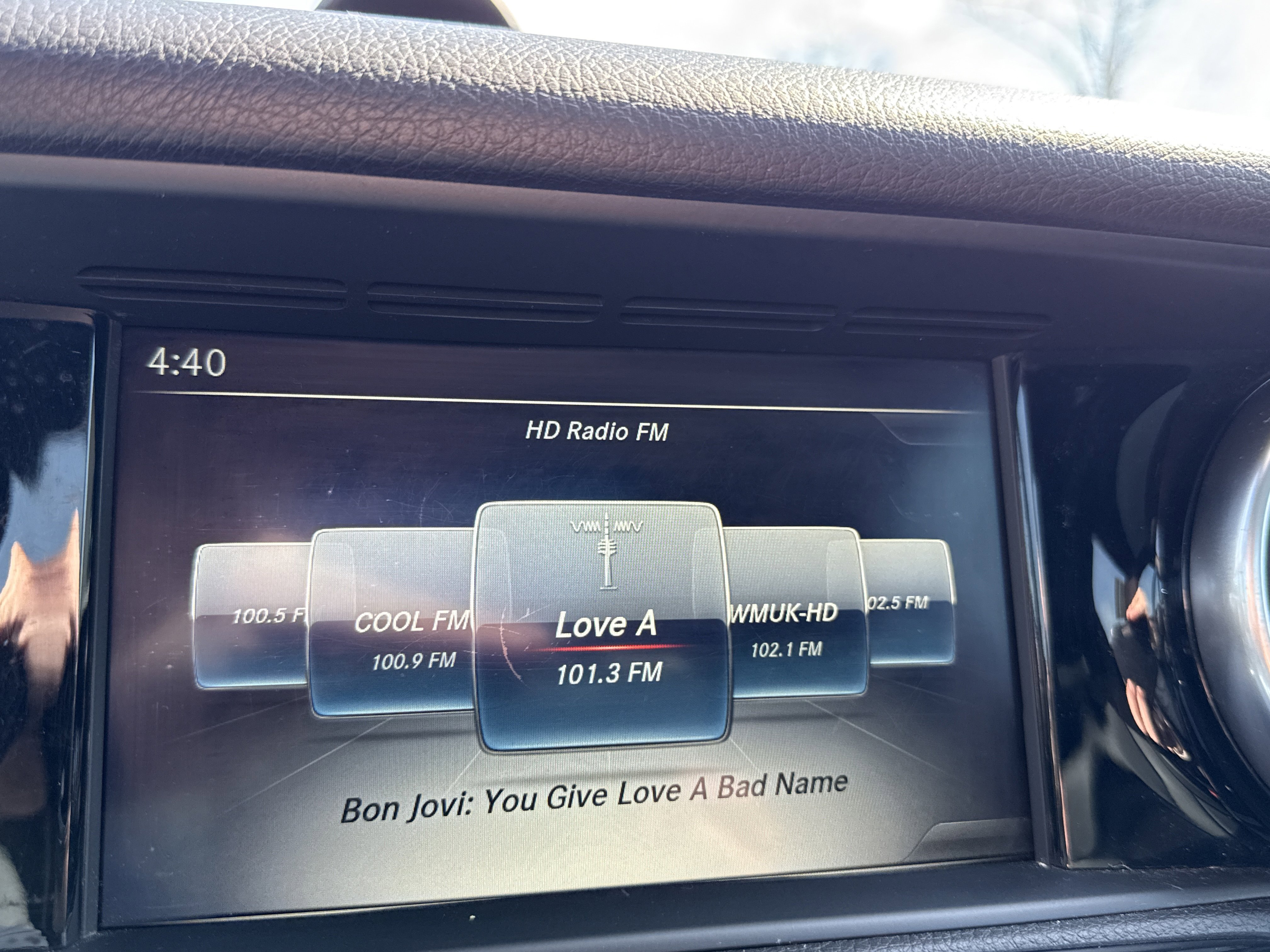 Used 2019 Mercedes-Benz SLC 300 w/ Premium Package image 15