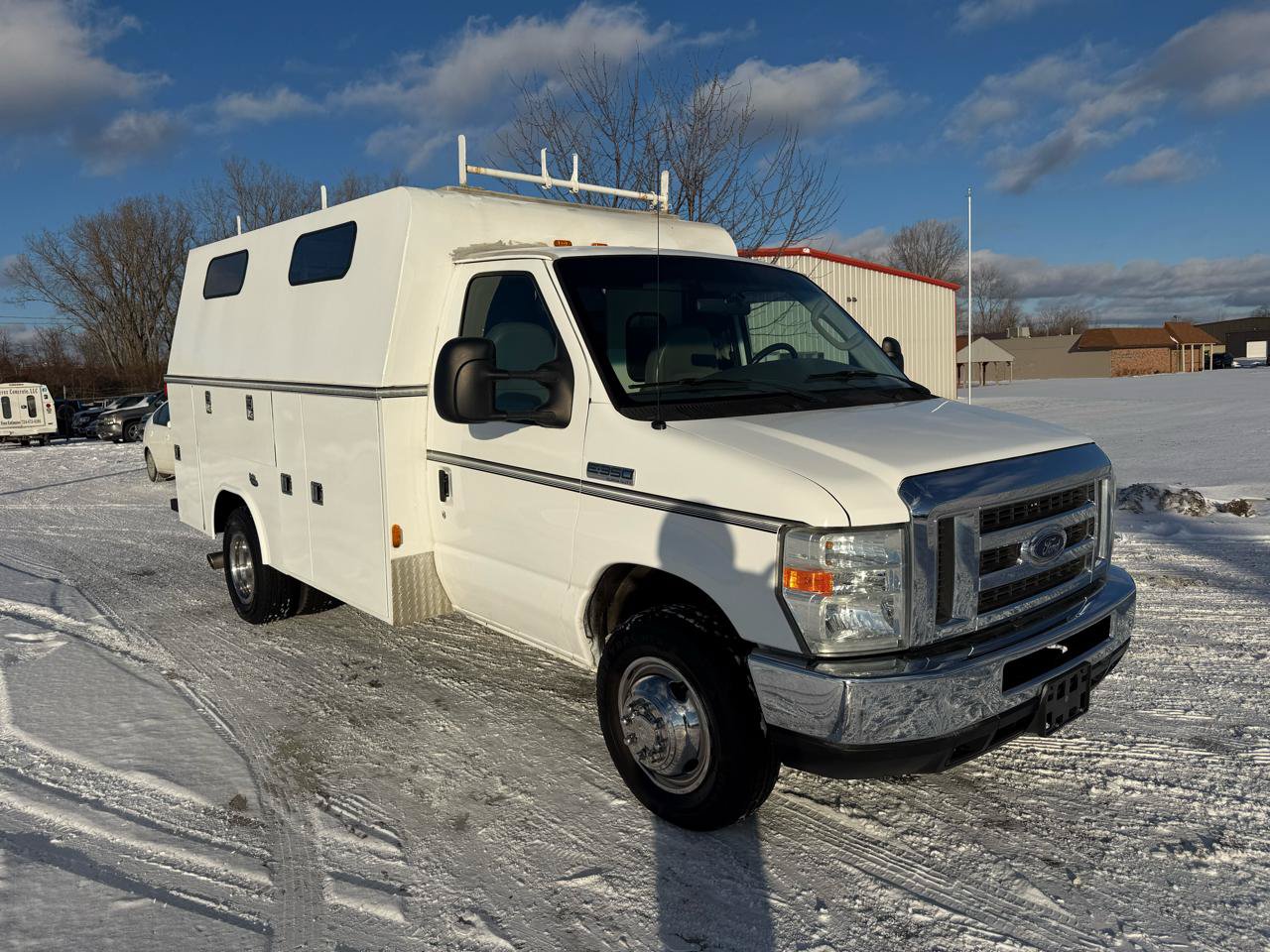 Used 2008 Ford E-350 and Econoline 350 Super Duty RWD image 3