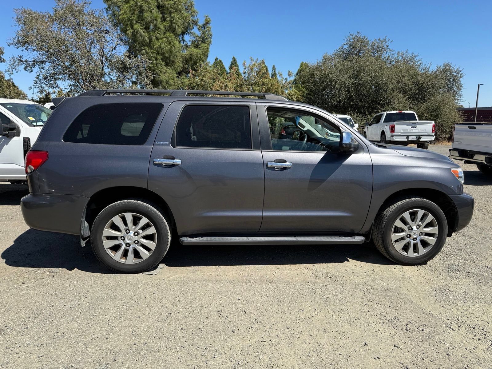 Used 2014 Toyota Sequoia Limited AWD/4WD image 6