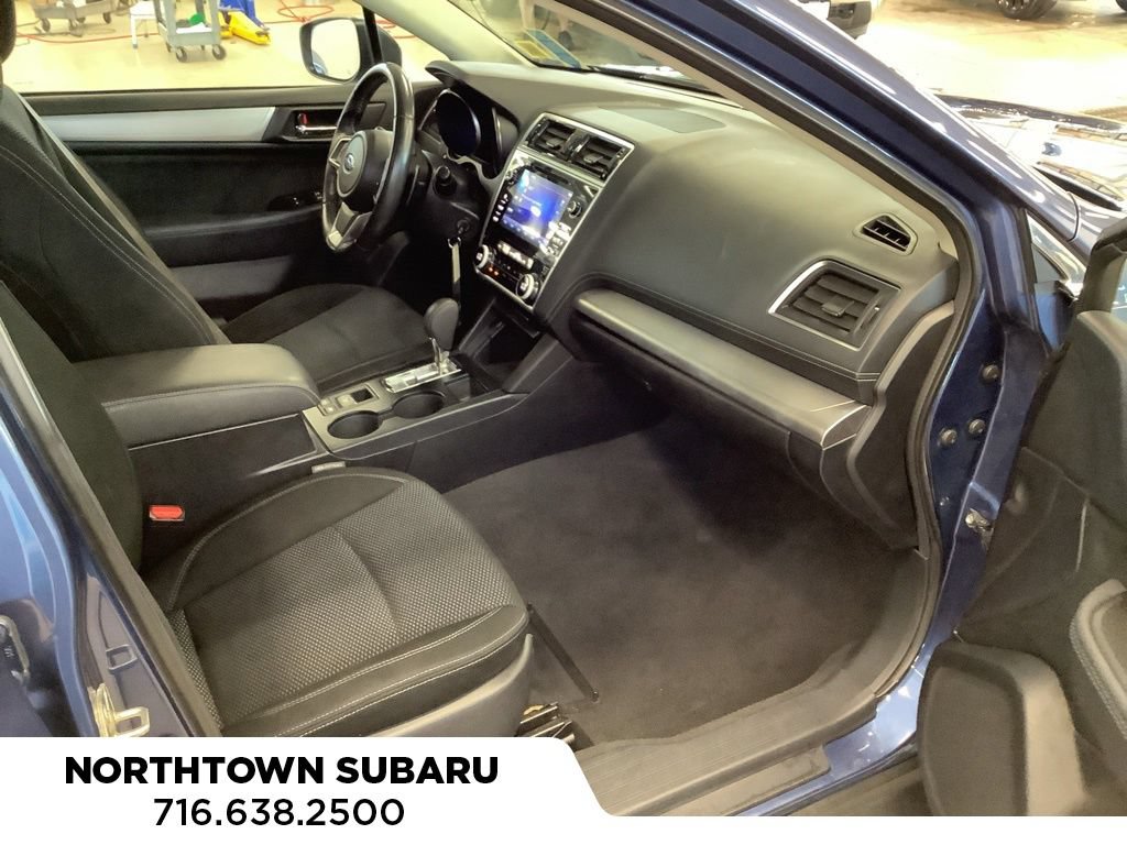 Used 2019 Subaru Outback 2.5i Premium AWD/4WD image 12