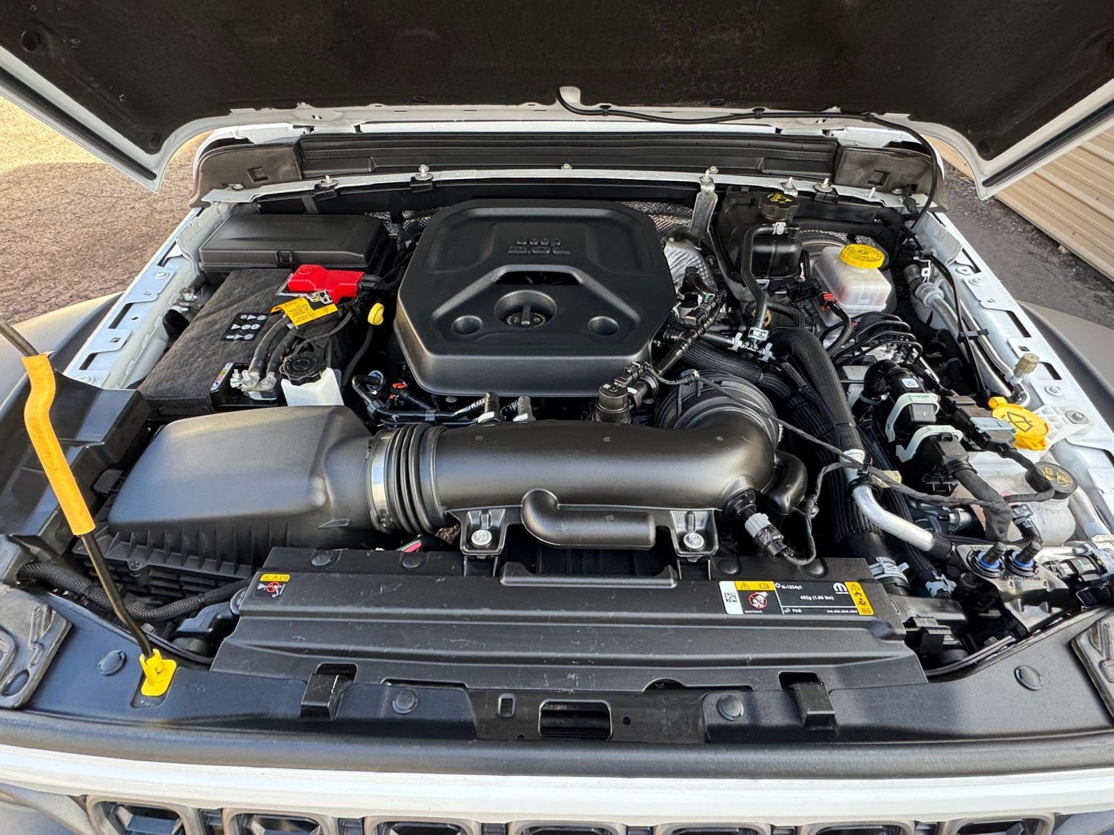 Used 2025 Jeep Wrangler Unlimited Rubicon AWD/4WD image 30