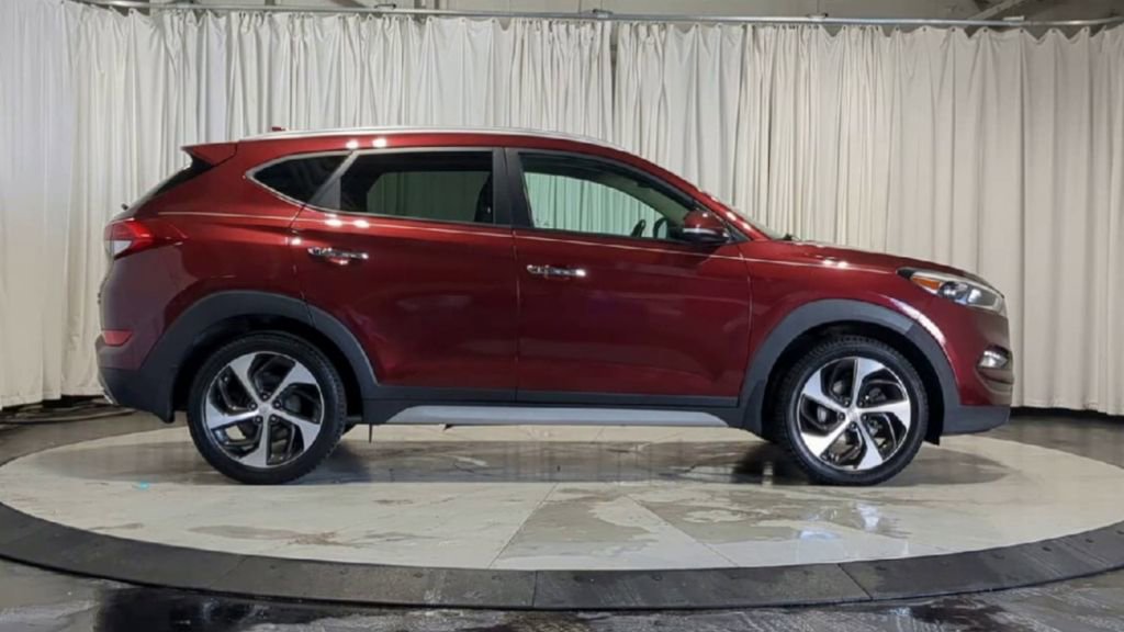 Used 2017 Hyundai Tucson Limited AWD/4WD image 10