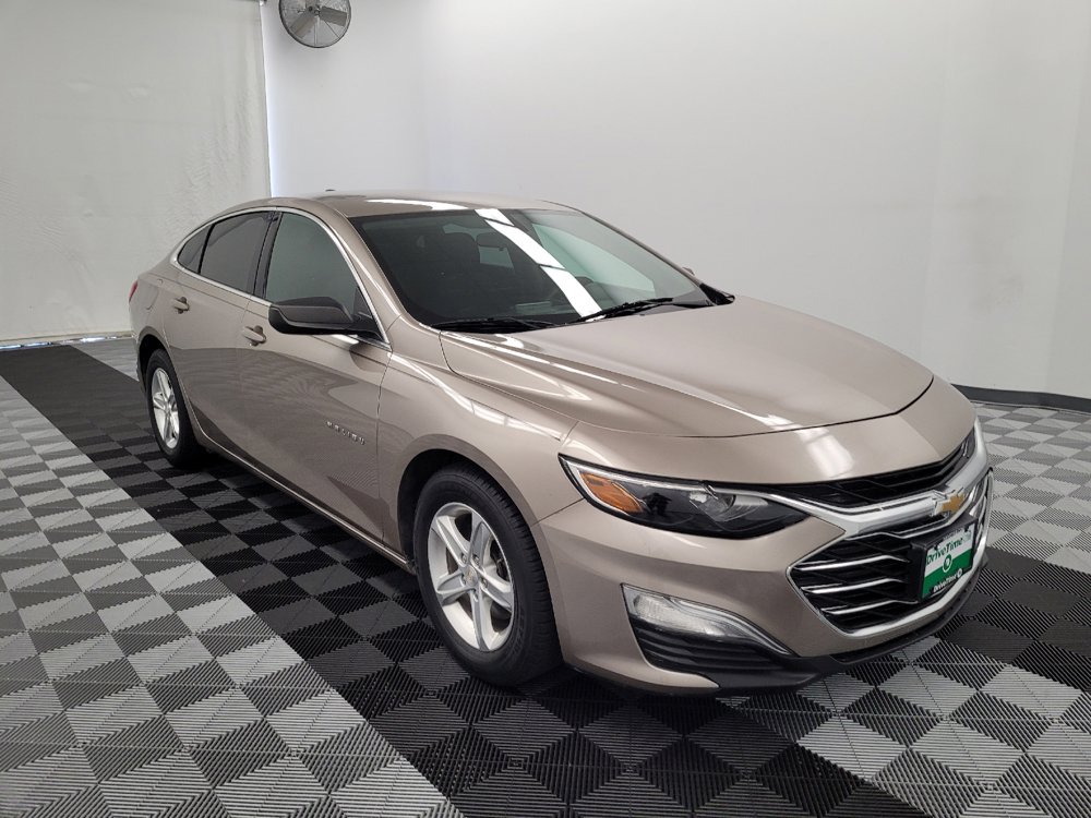 Used 2022 Chevrolet Malibu LS FWD image 13