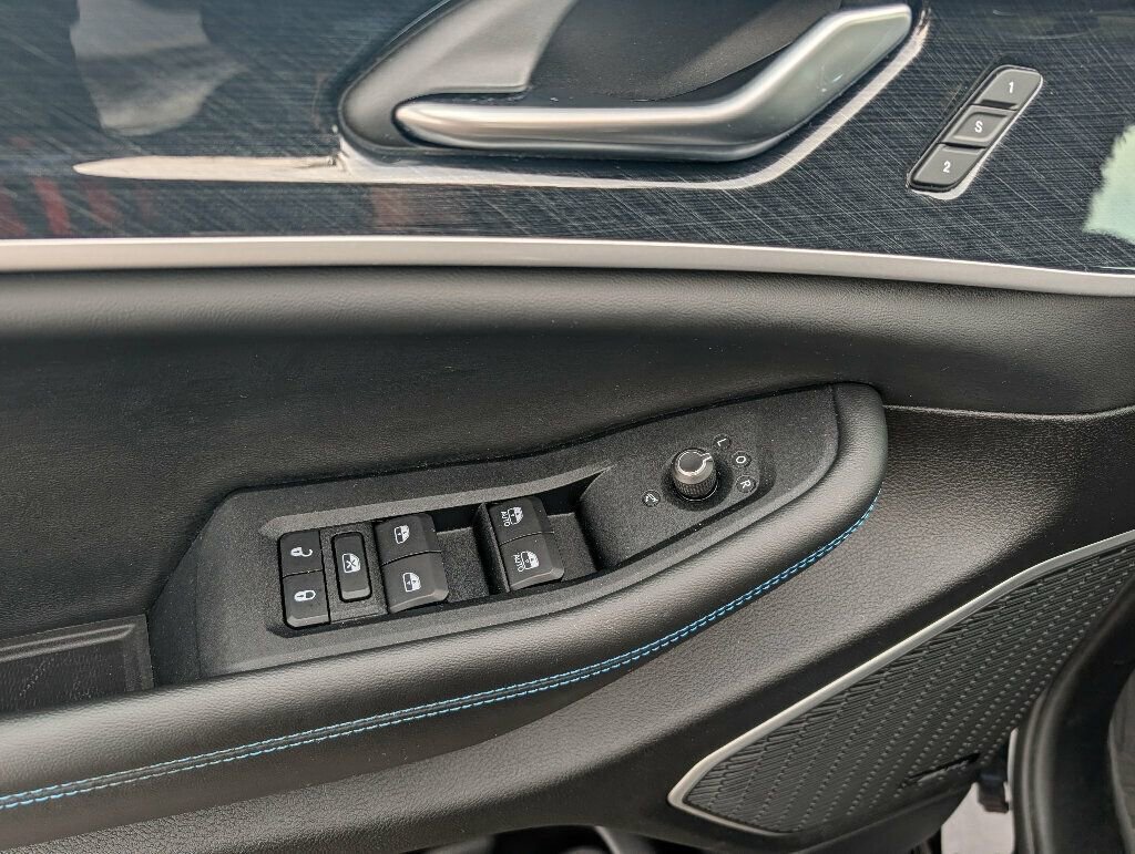 Used 2022 Jeep Grand Cherokee Trailhawk w/ Advanced Protech Group II image 23