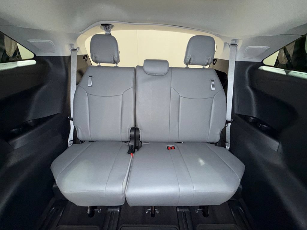Certified 2025 Toyota Sienna XLE w/ XLE Plus Package AWD/4WD image 22