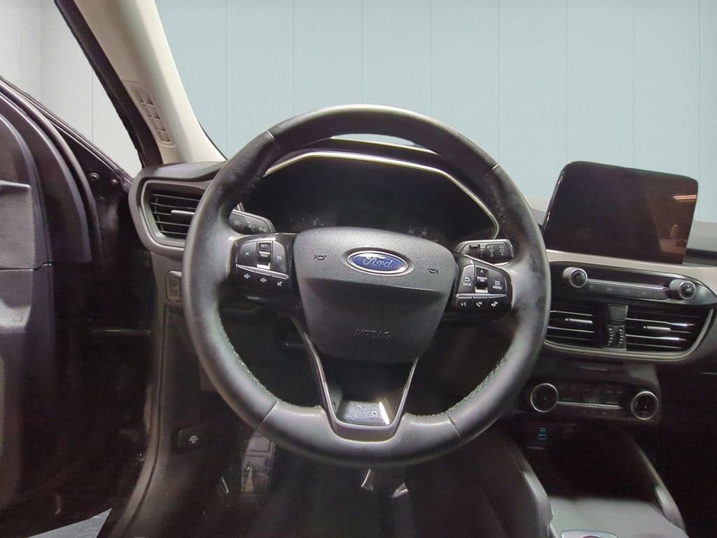 Used 2022 Ford Escape SE w/ Convenience Package image 10