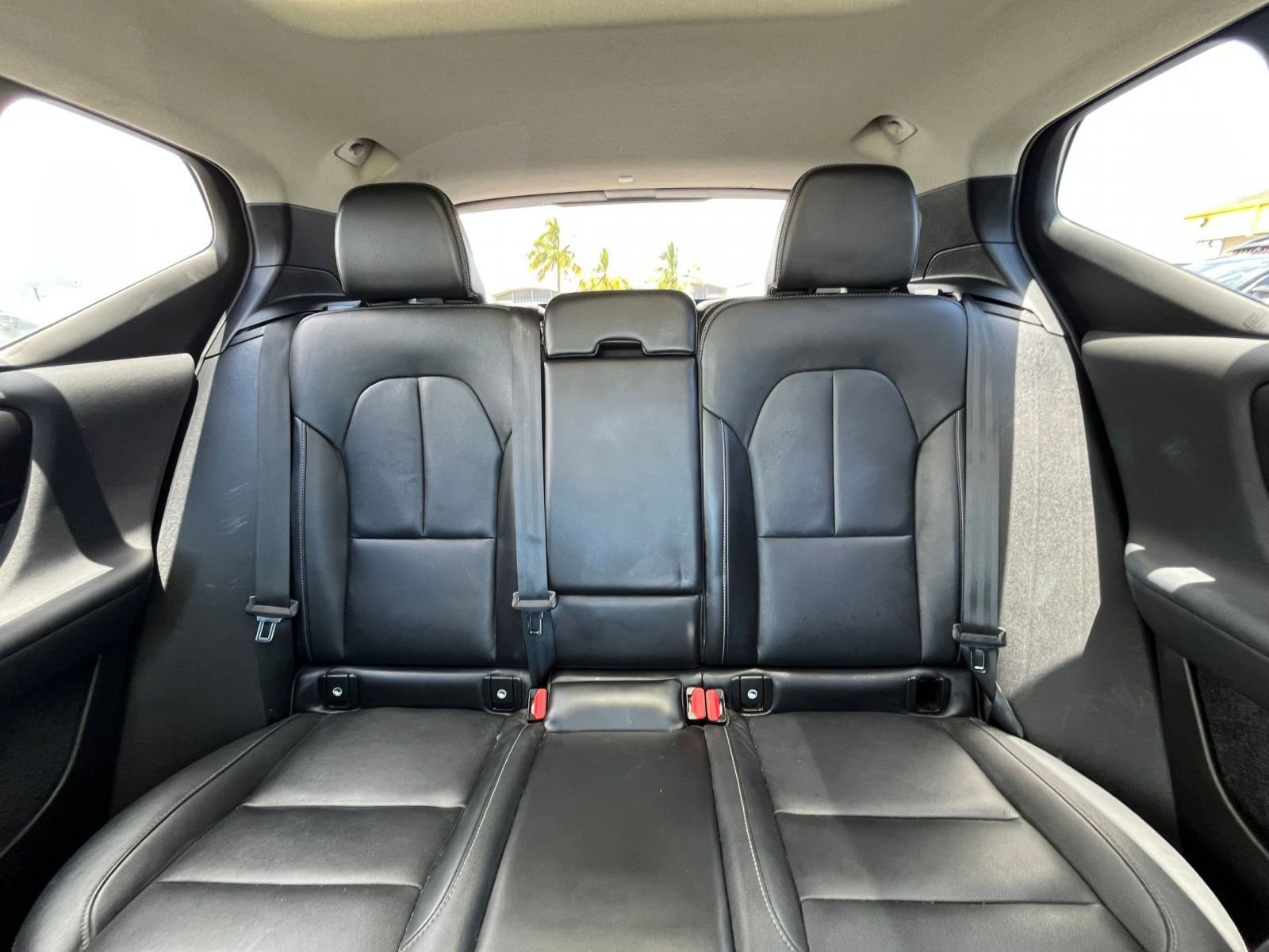 Used 2024 Volvo XC40 B5 Core AWD/4WD image 40