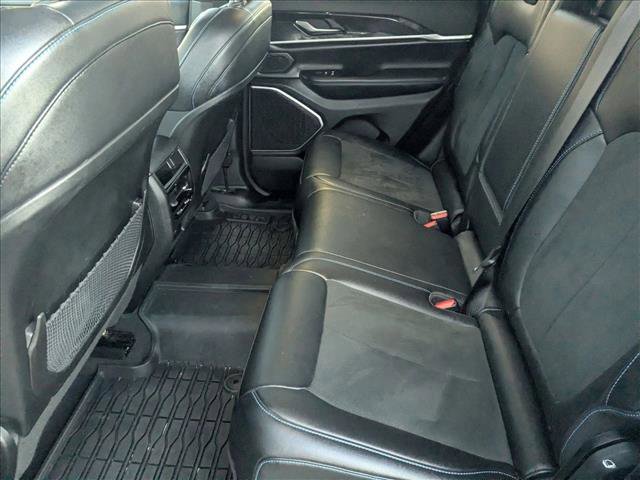 Used 2022 Jeep Grand Cherokee Trailhawk image 18